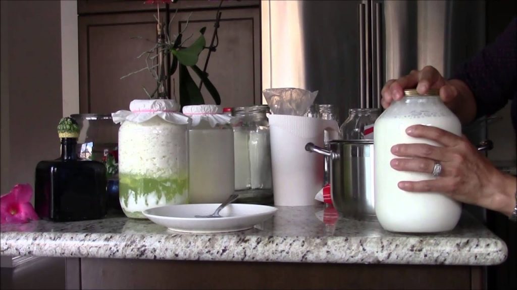How to Make the Sweetest Homemade Milk Kefir!